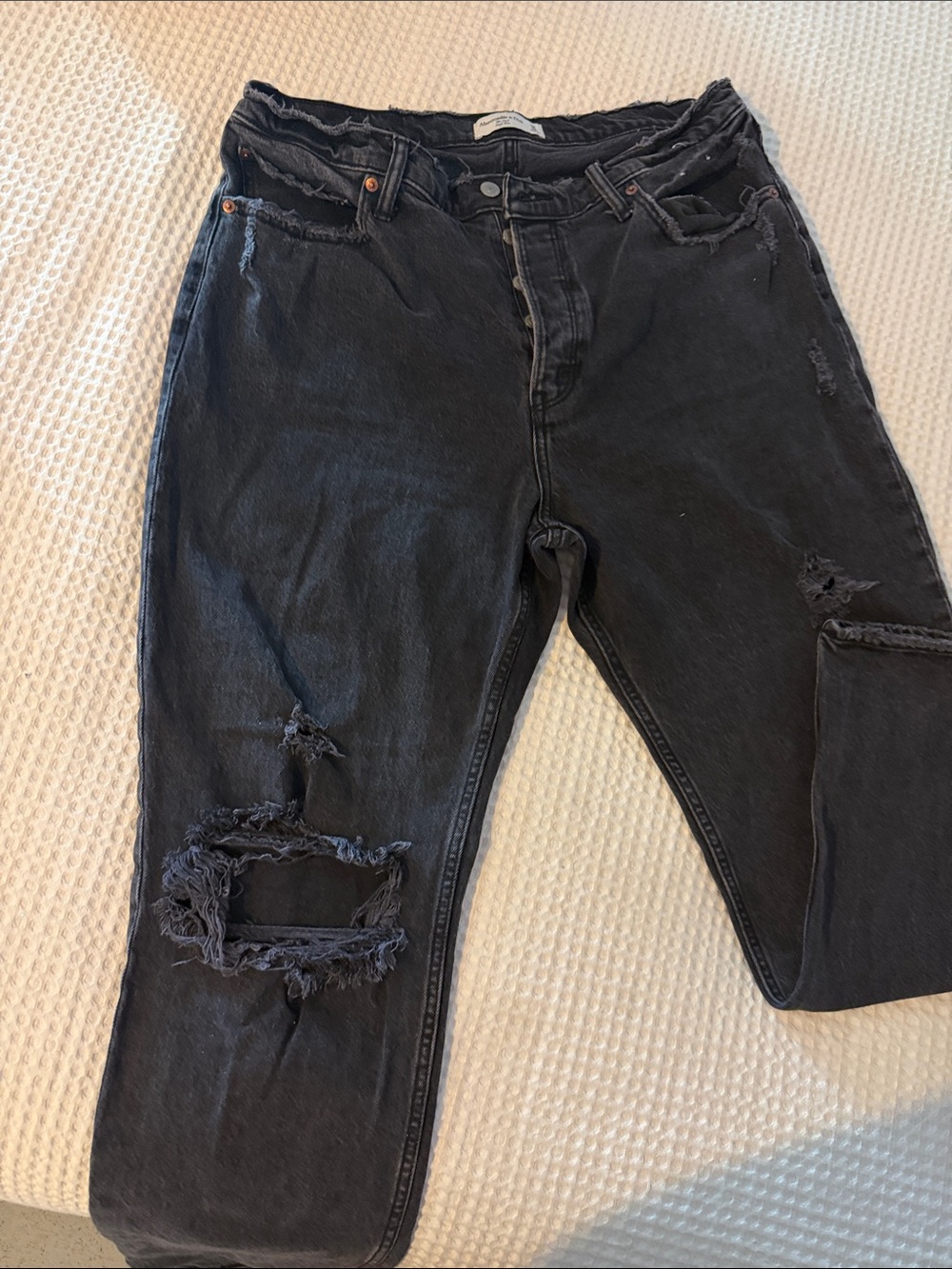 Abercrombie & Fitch Men's Black Slim Straight Distressed Jeans